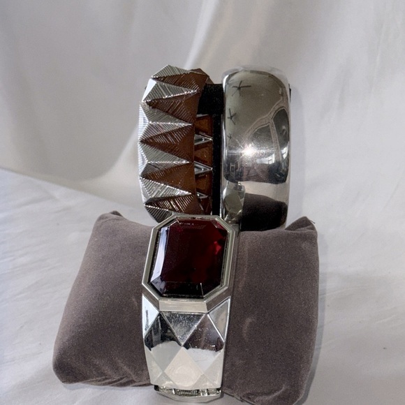 Bundle of Bangles Vibrant Geometric Bangle Collection - Picture 15 of 15